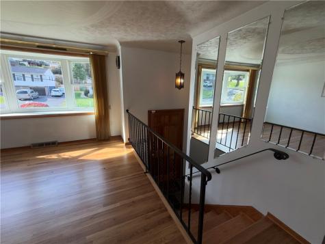 143 Arrow Elizabeth Township/boro PA 15037