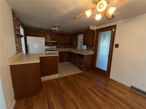 143 Arrow Elizabeth Township/boro PA 15037