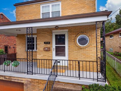 1638 Hawthorne Street Stanton Heights PA 15201