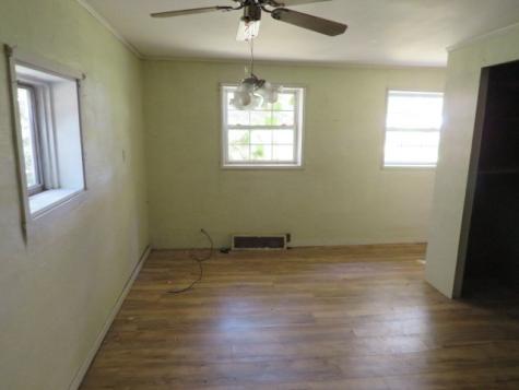 171 Mounts Road South Franklin PA 15301