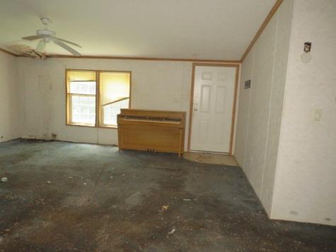 171 Mounts Road South Franklin PA 15301
