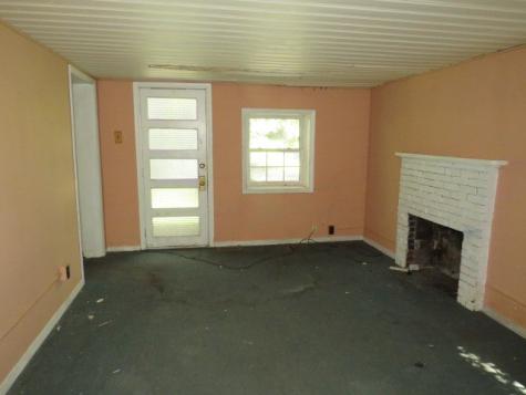 171 Mounts Road South Franklin PA 15301