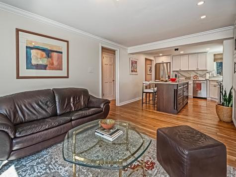 255 Connecting Road Mt Lebanon PA 15228