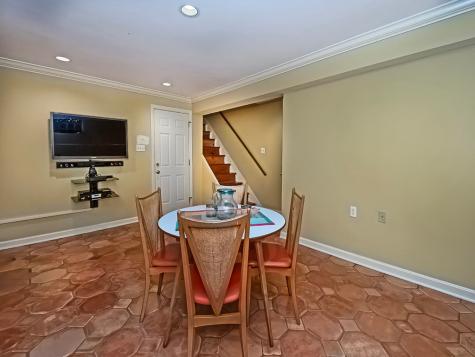 255 Connecting Road Mt Lebanon PA 15228