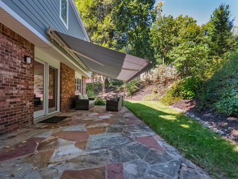 255 Connecting Road Mt Lebanon PA 15228