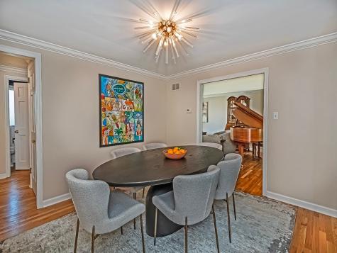 255 Connecting Road Mt Lebanon PA 15228