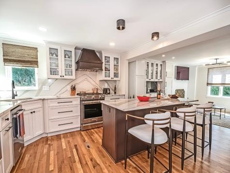 255 Connecting Road Mt Lebanon PA 15228