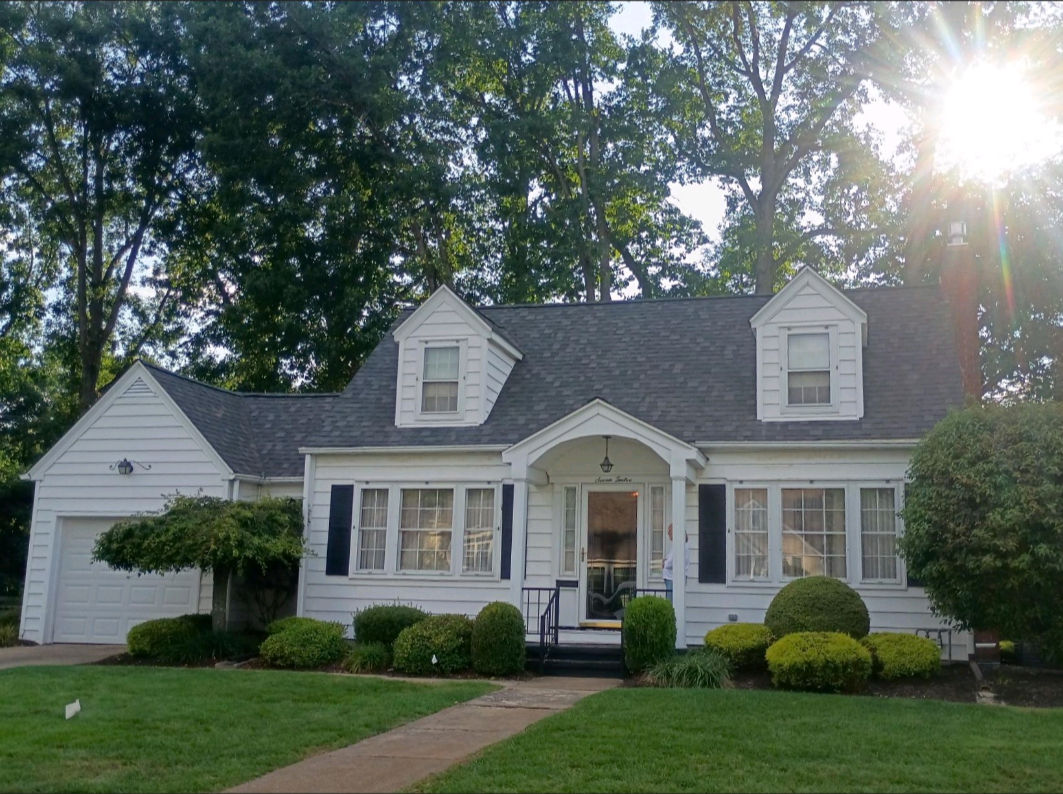 712 Tidball Avenue Grove City Boro PA 16127