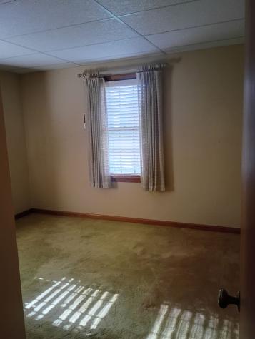 712 Tidball Avenue Grove City Boro PA 16127