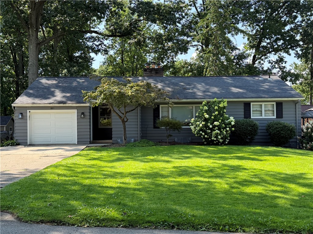 801 Lillian Hermitage PA 16148