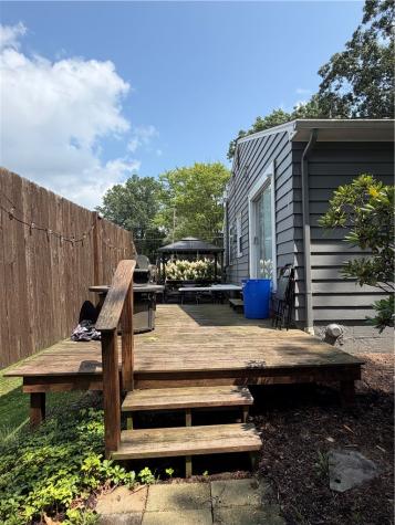 801 Lillian Hermitage PA 16148