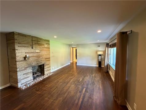 801 Lillian Hermitage PA 16148