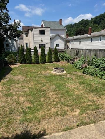 211 21st Street Sharpsburg PA 15215