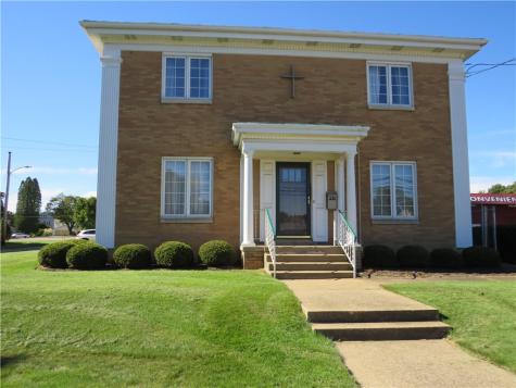 319 N Broad Street Grove City Boro PA 16127