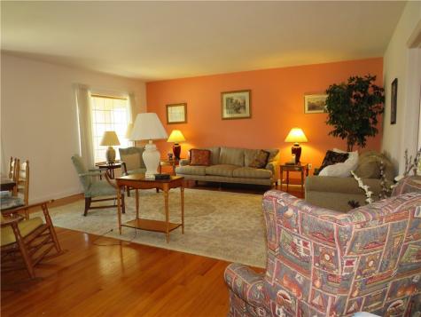 319 N Broad Street Grove City Boro PA 16127