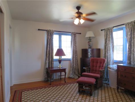 319 N Broad Street Grove City Boro PA 16127