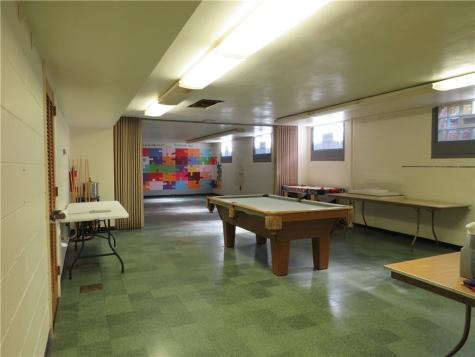 319 N Broad Street Grove City Boro PA 16127