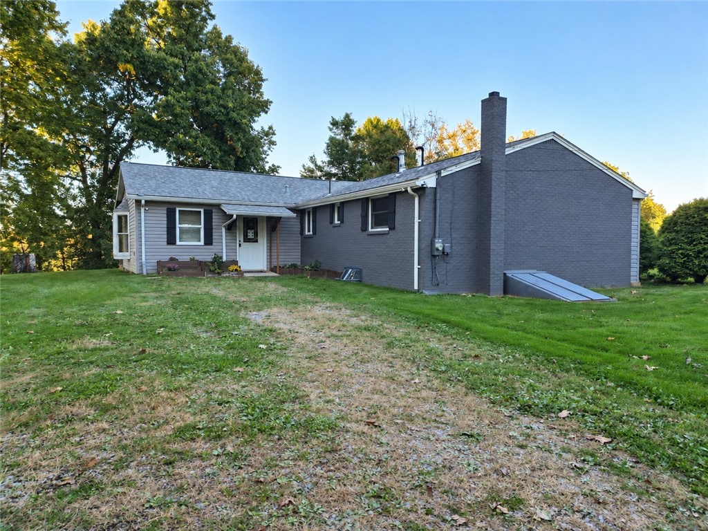 115 La Vista Lane Summit Township PA 16001