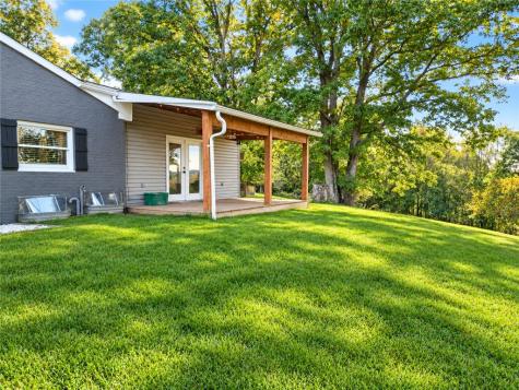 115 La Vista Lane Summit Township PA 16001