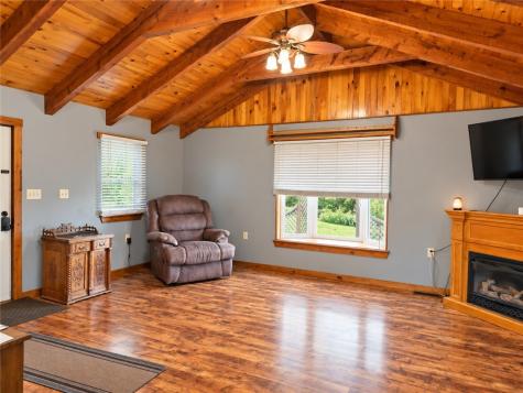 115 La Vista Lane Summit Township PA 16001