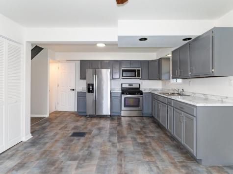 863 Walnut Street Rochester Township PA 15074