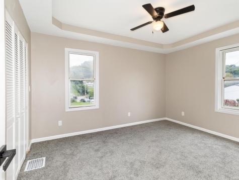 863 Walnut Street Rochester Township PA 15074