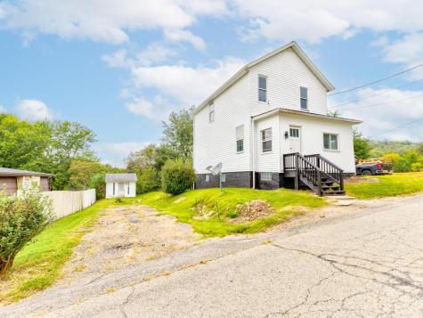 863 Walnut Street Rochester Township PA 15074