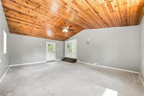 358 Kaylor Frogtown Road Brady's Bend Township PA 16025
