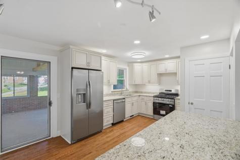 84 Hall Avenue Crafton PA 15205