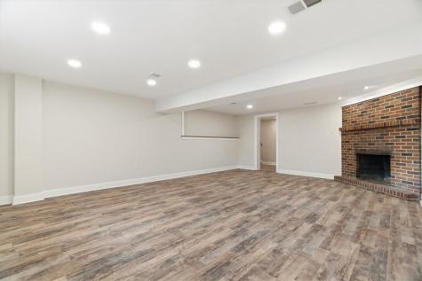 84 Hall Avenue Crafton PA 15205