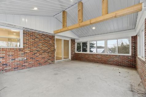 84 Hall Avenue Crafton PA 15205