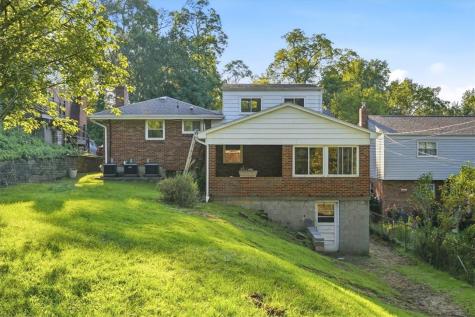 84 Hall Avenue Crafton PA 15205