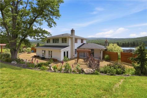 1535 Indian Creek Valley Road Saltlick Township PA 15462
