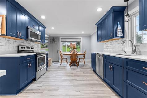 1435 Critchfield Drive Bridgeville PA 15017