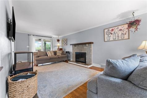 1435 Critchfield Drive Bridgeville PA 15017