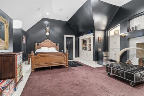 6200 Crown Place Collier Township PA 15142