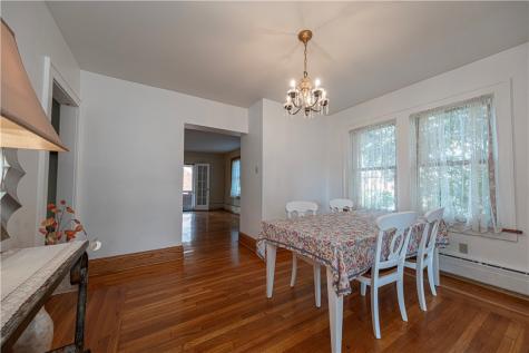 1060 Bank Street Bridgeville PA 15017