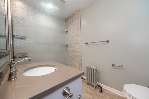 1060 Bank Street Bridgeville PA 15017