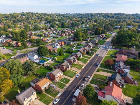 1060 Bank Street Bridgeville PA 15017