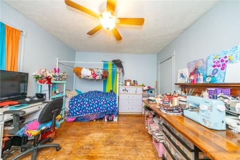 94 Center Avenue Burgettstown Boro PA 15021