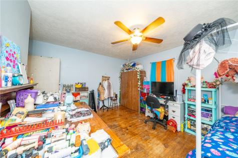 94 Center Avenue Burgettstown Boro PA 15021