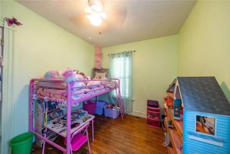 94 Center Avenue Burgettstown Boro PA 15021