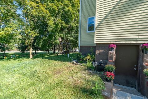 94 Center Avenue Burgettstown Boro PA 15021