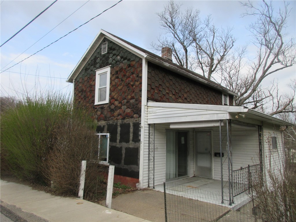 211 Main Street Bentleyville PA 15314
