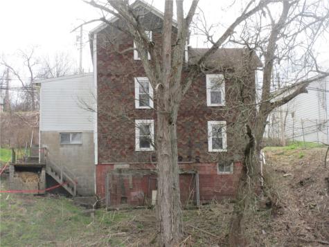 211 Main Street Bentleyville PA 15314