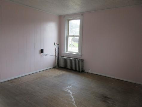 211 Main Street Bentleyville PA 15314