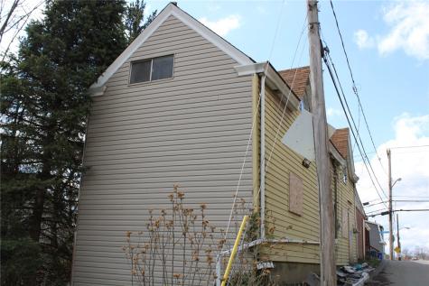2206 Elsie Street Arlington PA 15210