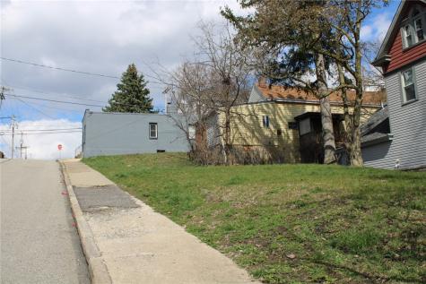 2206 Elsie Street Arlington PA 15210