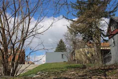 2206 Elsie Street Arlington PA 15210