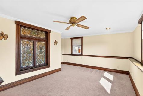 358 Iroquois Place Beaver PA 15009